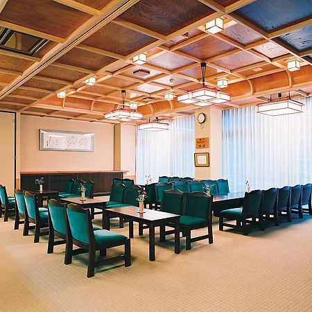 Hotel Mikunitoge Onsen Oyado Honjin Yuzawa  Zewnętrze zdjęcie